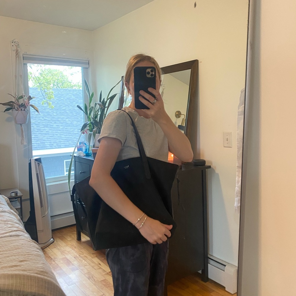 Botkier Black Tote Bag Sleek Spacious Design